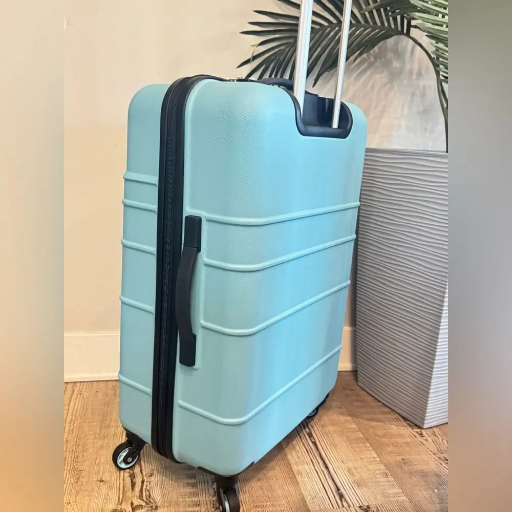 Calvin Klein Fillmore Hard Side Luggage, suitcase 1 Piece travel bag size 28“